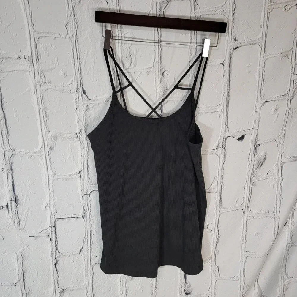 BLACK Soft Ribbed Criss Cross Tank Top Blouse‎ Undershirt Basic Summer Classic M
